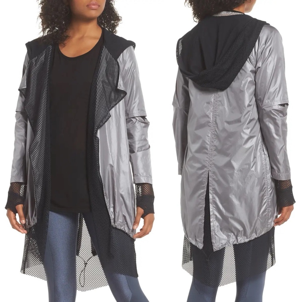Koral Activewear Billboard Throw-on jacket in Chromium/black size S small NWT